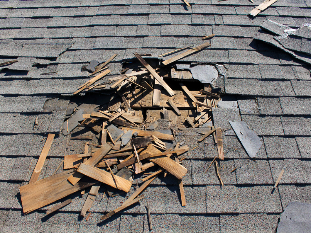 Detroit roofer